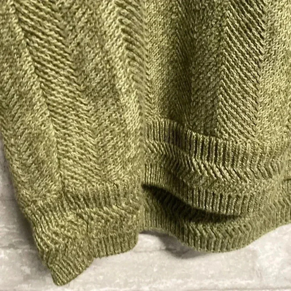 Men’s Chaps cotton green knit crew neck sweater - Picture 7 of 11